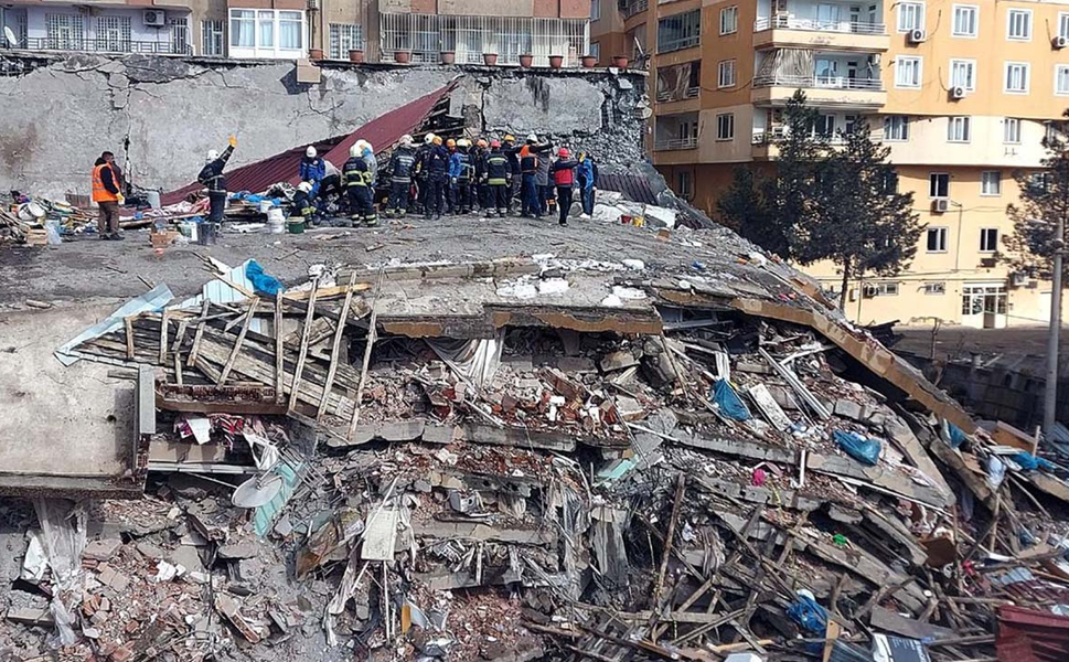 Diyarbakır’da 77 kişinin hayatını kaybettiği Serin-2 Apartmanı davası ertelendi