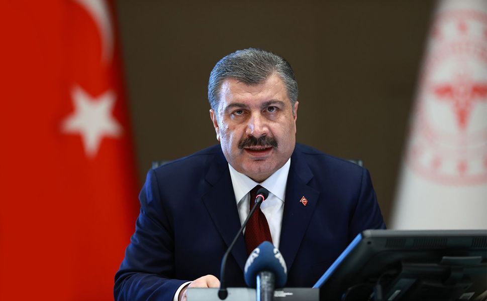 Eski Sağlık Bakanı'nın Galatasaray paylaşımı tepki çekti