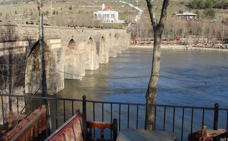 On Gözlü Köprü çevresinde son durum ne?