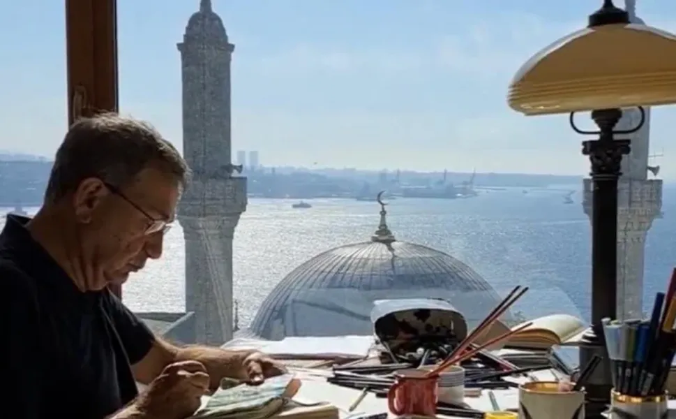 Orhan Pamuk'un 9 dairesinin bulunduğu binayla ilgili karar çıktı