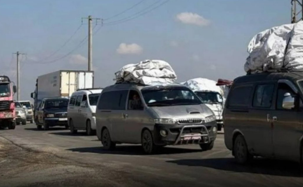 Afrinli Kürt ailelerin evlerine dönüşü başladı