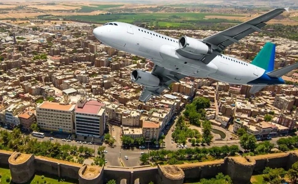 Diyarbakır uçuşlarında büyük artış: Bayram yoğunluğuna çözüm