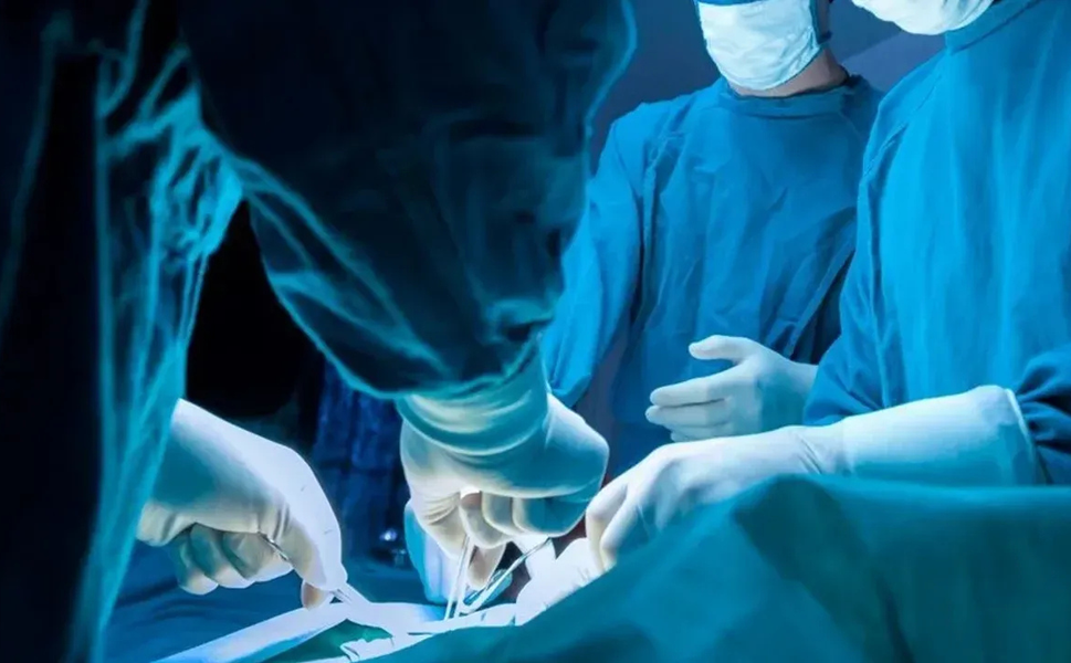 Diyarbakır’da ameliyat sırasında hayatını kaybetti