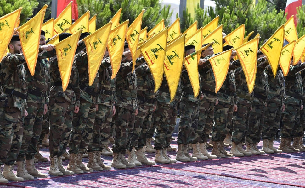Hizbullah’tan Suriye’de HTŞ mevzilerine saldırı