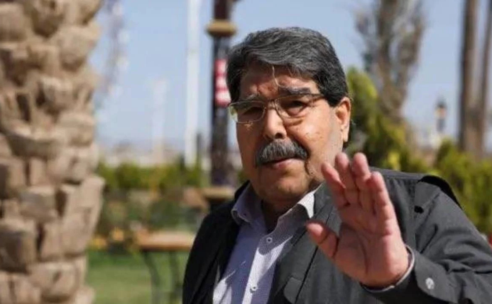 Kürt siyasetçiler Kobani’deki cenaze töreni için Rojava’ya gitti