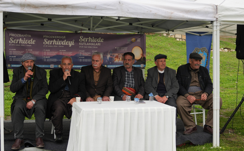 Silvan'da Serhivde Şenlikleri başladı: Dengbêj divanı, at yarışları, kına ve mum