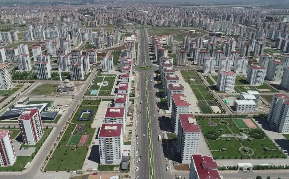 Diyarbakır’ın Yeni İstihdam Kapısı: 20 Bin Site Görevlisi