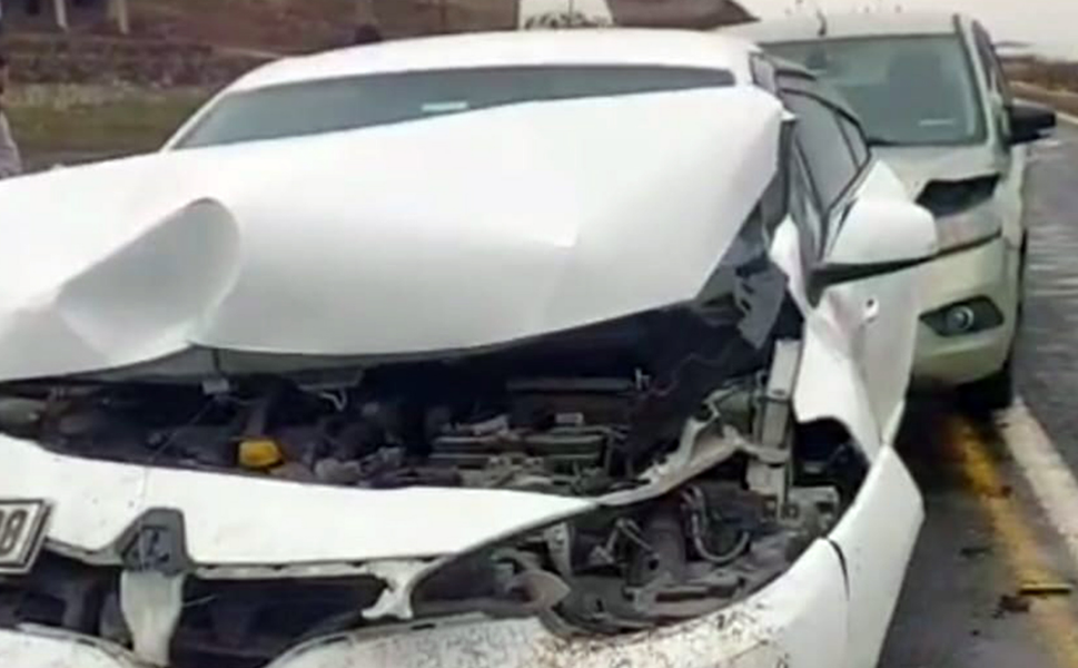 Diyarbakır’da cenaze konvoyunda kaza! 4 kişi yaralandı