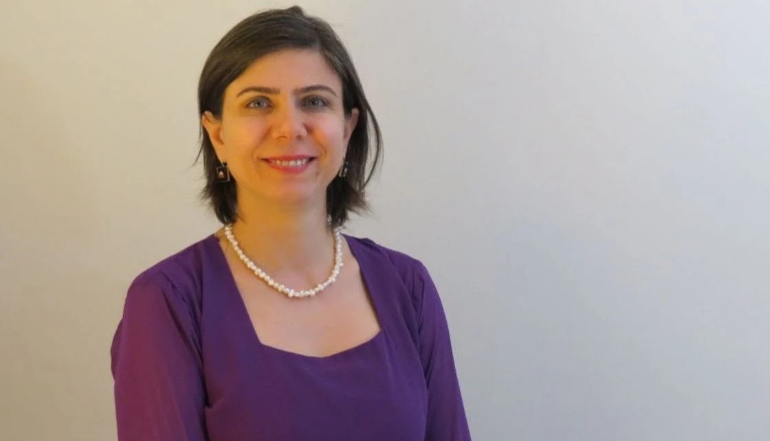 Serra Bucak Kimdir X (4)