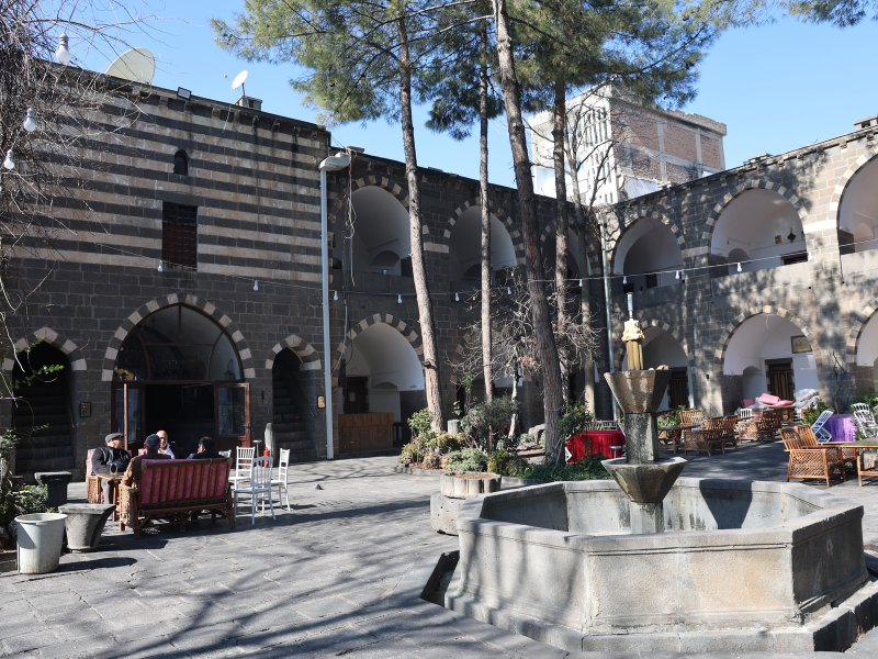 Deliller Hanı Ve Hac Yolu1