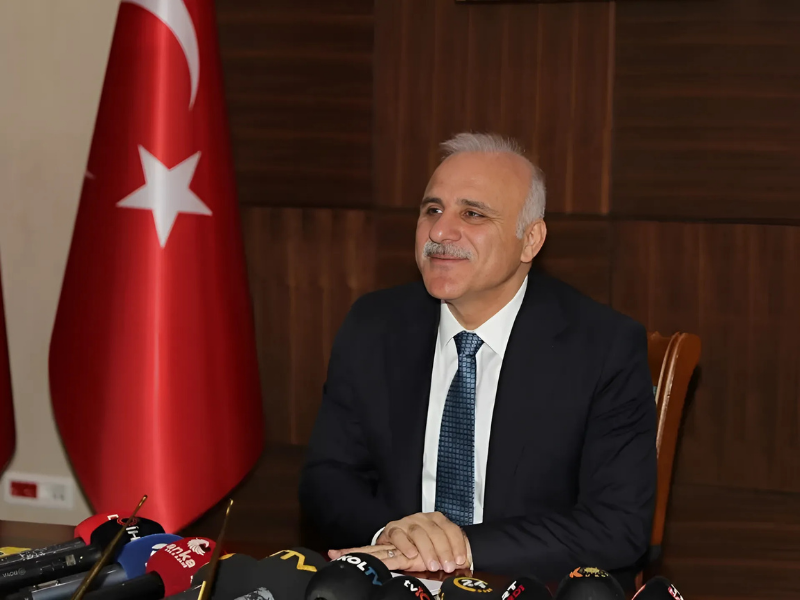 8 İha Si̇ha