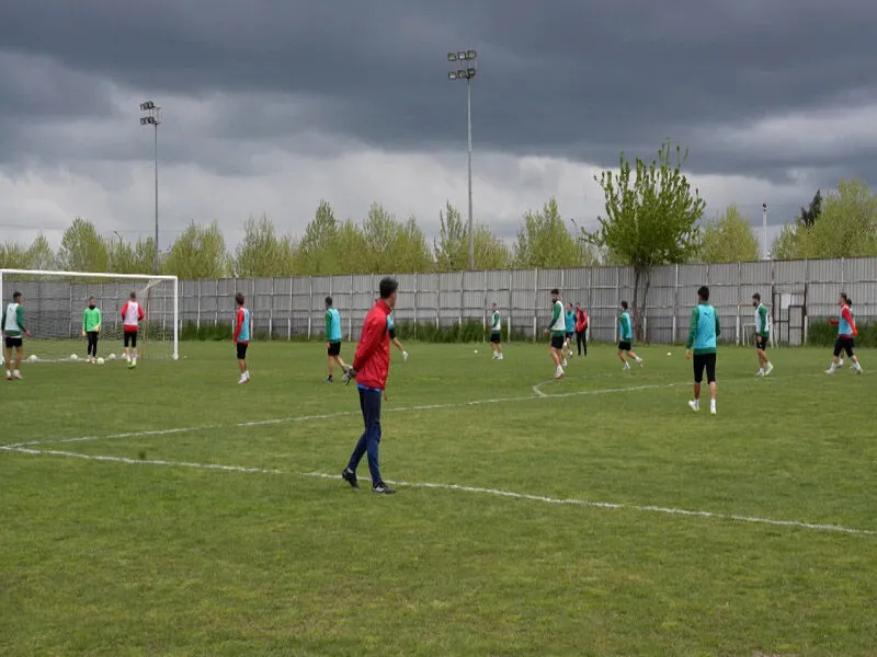 Futbolcular Da Hakem Kararlarını Eleştirdi