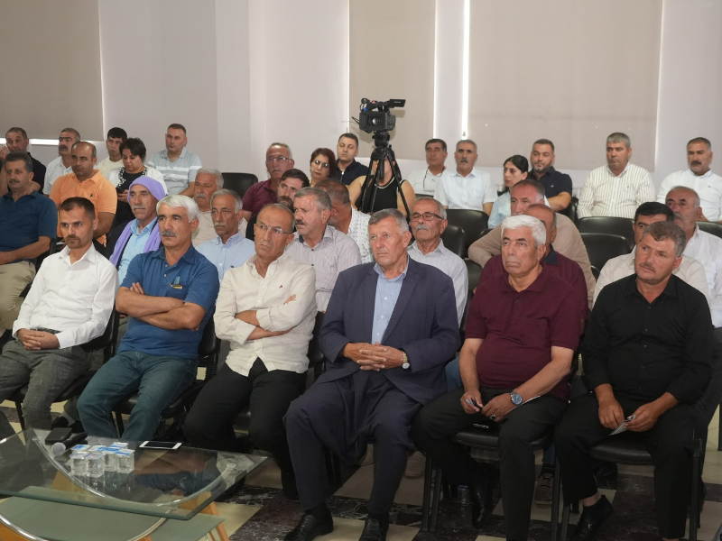 Eş Başkan Doğan Hatun, Çınar’da Muhtarlarla Buluştu (2)