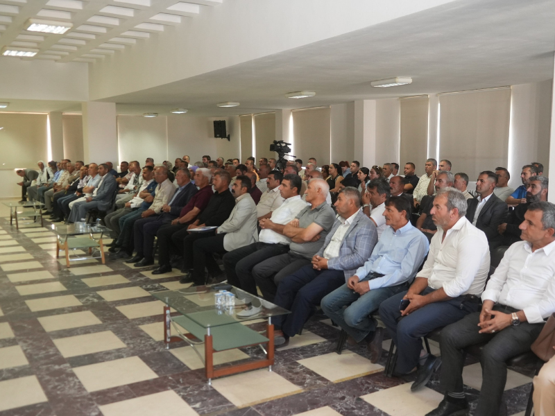 Eş Başkan Doğan Hatun, Çınar’da Muhtarlarla Buluştu (3)