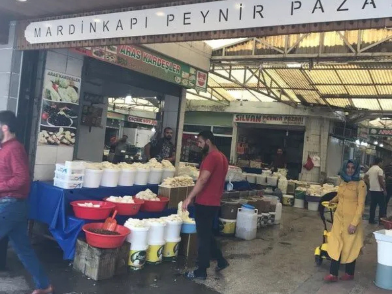 Esnaf İş Yapamaz Hale Geldi