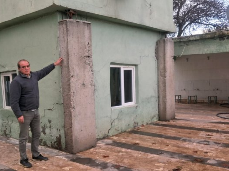 Muhtardan Açık Uyarı